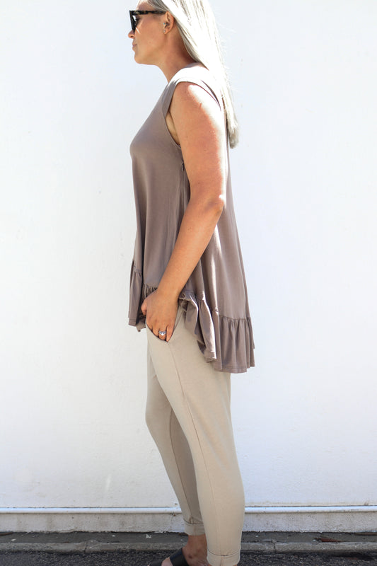 The Maudie Top - Sable