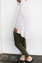 Load image into Gallery viewer, The Fae Pant - Forest Green
